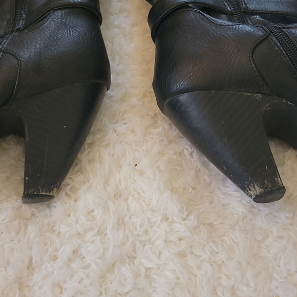 🍍Bundle 3 items for 15🍍 Dolce by mojomoxy Black tall boots - Picture 3 of 7